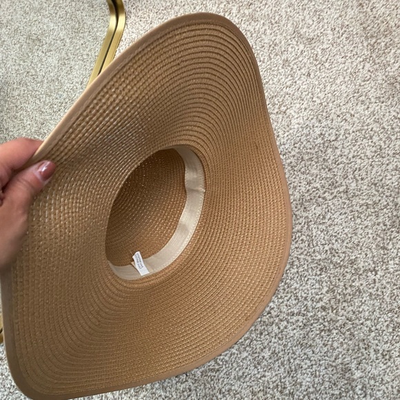 Beach hat new without tags - Picture 5 of 6